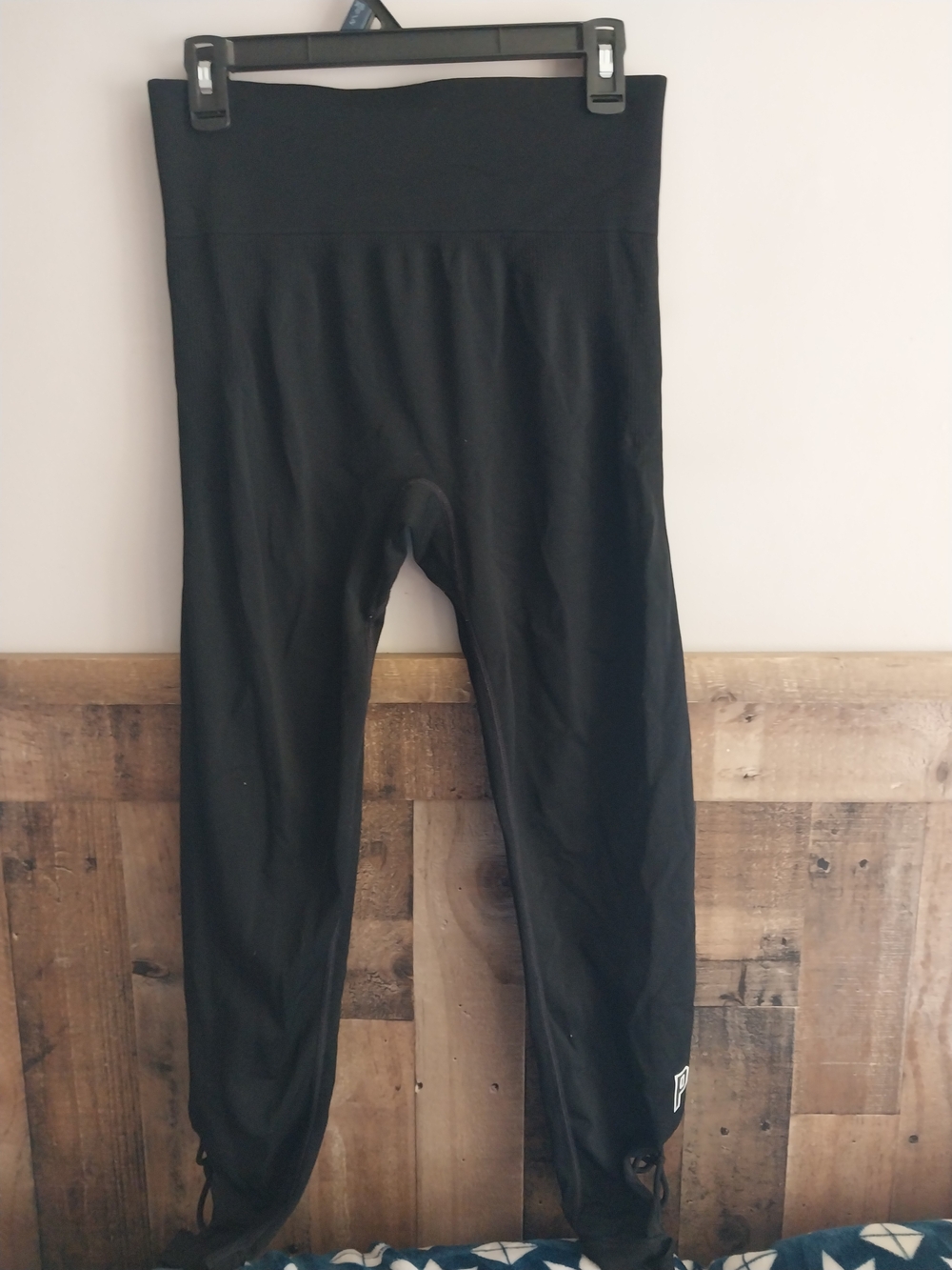 PINK Victoria's Secret Black High-Waist Capris